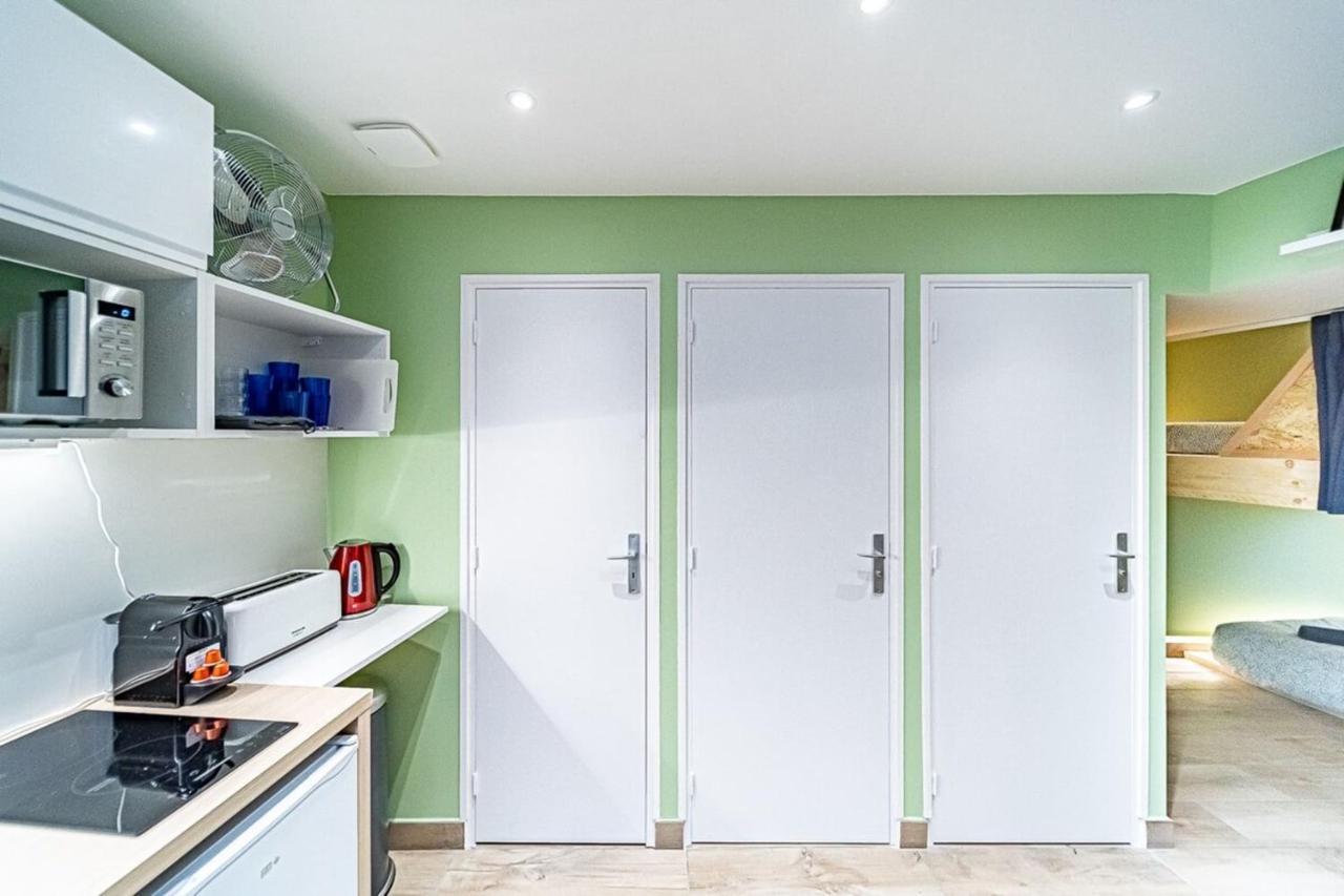 Sleep And Go - Cozy 9 People - Oullins Apartman Kültér fotó
